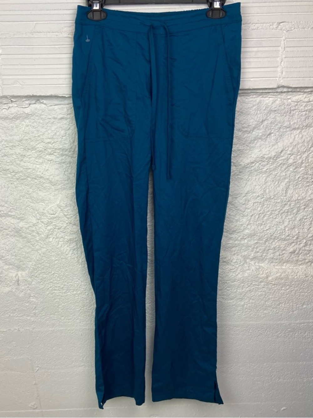 NWOT Cherokee workwear Teal / blue Boot Cut drawstring Scrub Pants size XS